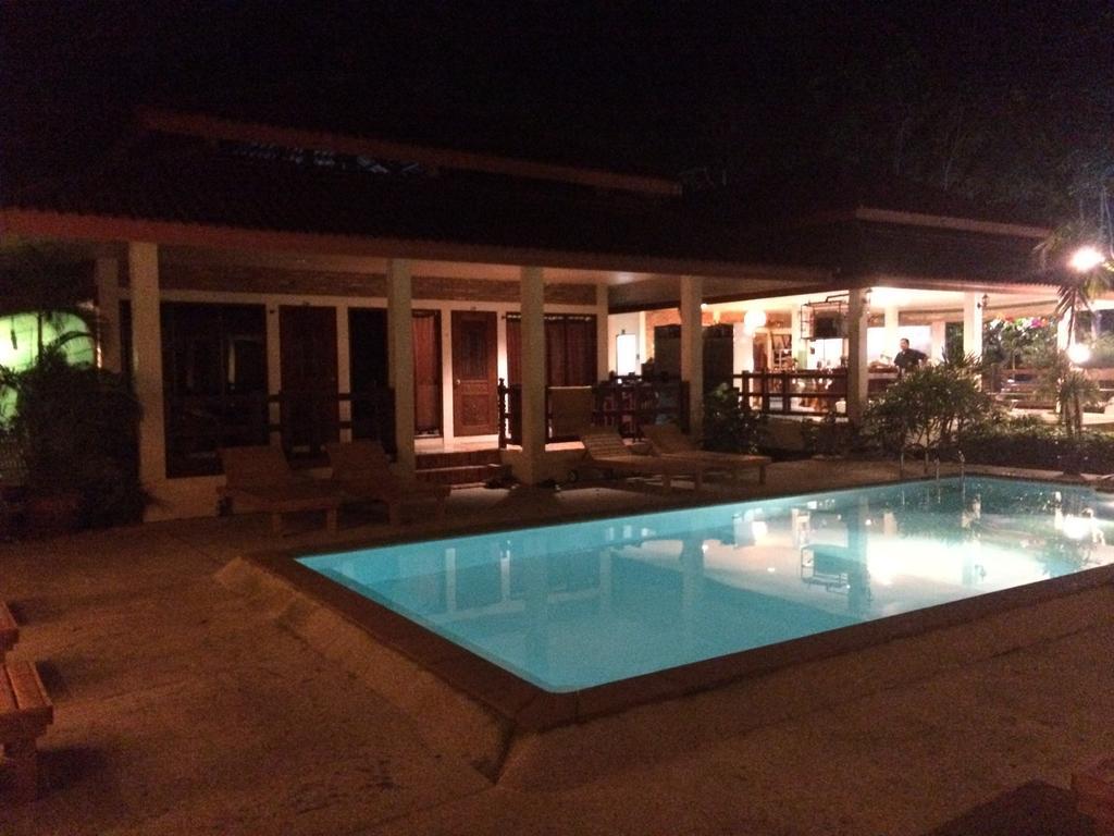 Chaya Resort Ao Nang Buitenkant foto